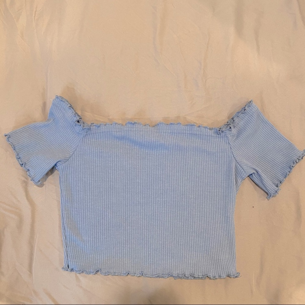 Off the Shoulder Short Sleeve